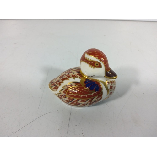 347 - Royal crown derby duck w/gold stopper