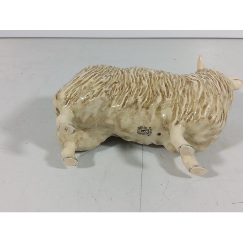 355 - 2 Beswick sheep and a pig