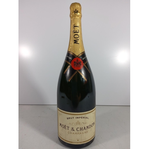 324 - Magnum bottle of Moet champagne