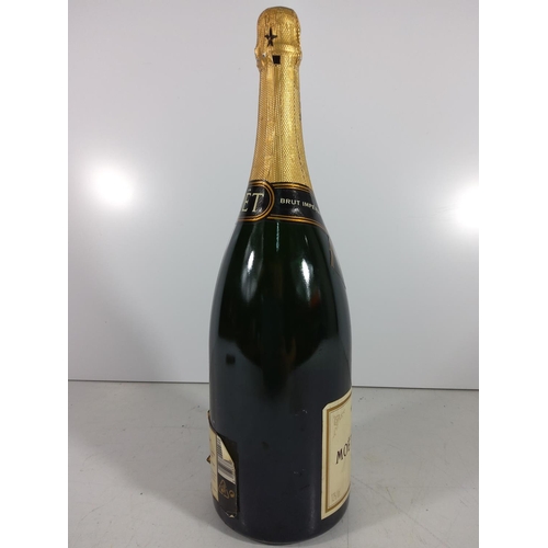 324 - Magnum bottle of Moet champagne