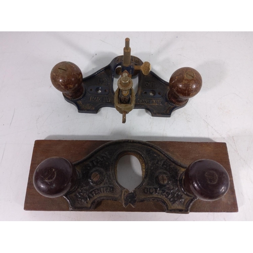 390 - 2 antique router planes