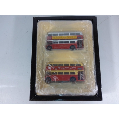 30 - 3 London transport bus sets