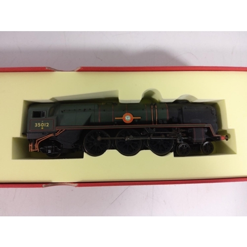 187 - Hornby boxed engine and tender