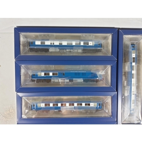 191 - Bachmann 6 car DMU set