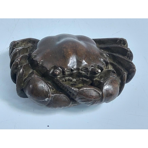 275 - Signed cast bronze crab