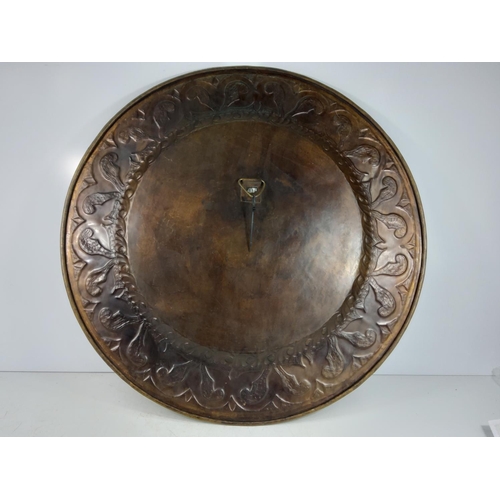 195 - Large brass tray top wall hanging, 76cms in diameter