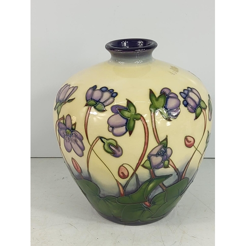 206 - Bulbous Moorcroft vase dated '99, approx 18cms in height & 16cms in width