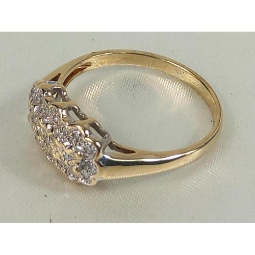 218 - 9ct gold diamond cluster ring, size S