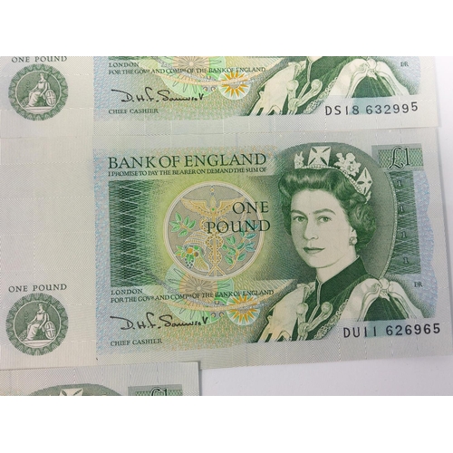 232 - 6 vintage £1 notes