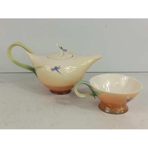 250 - Franz teapot and cup