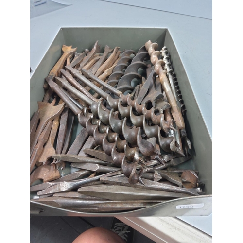 55 - Selection of Auger and other drill bits