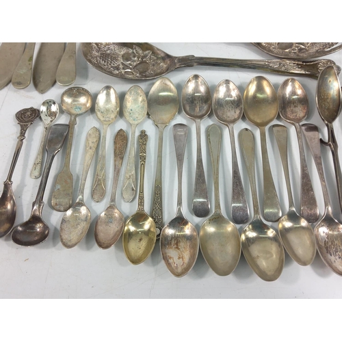 302 - Qty of various cutlery, including Sterling silver