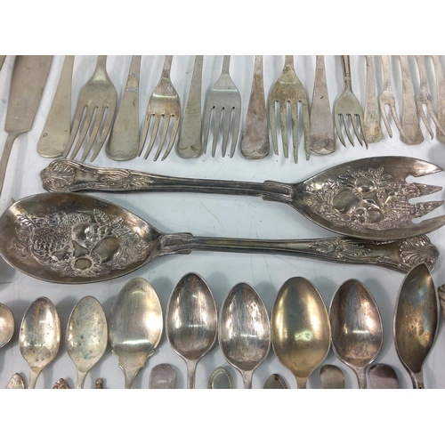 302 - Qty of various cutlery, including Sterling silver