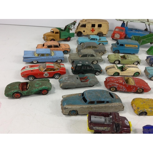 186 - Selection of vintage model vehicles, mainly Dinky