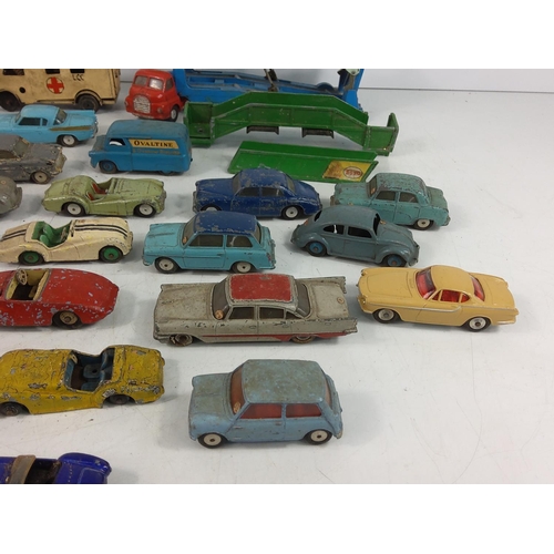 186 - Selection of vintage model vehicles, mainly Dinky