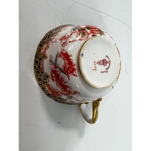 162 - 6 Royal Crown Derby cups and saucers + spares