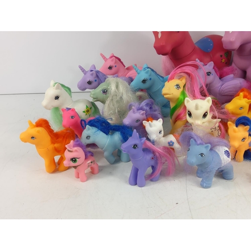 22 - My Little Pony toys