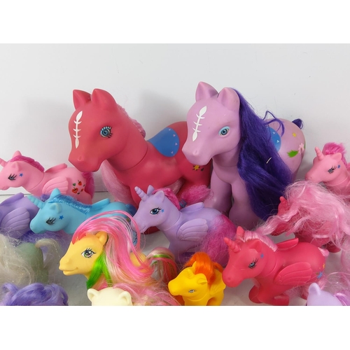 22 - My Little Pony toys