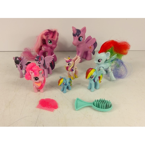 22 - My Little Pony toys