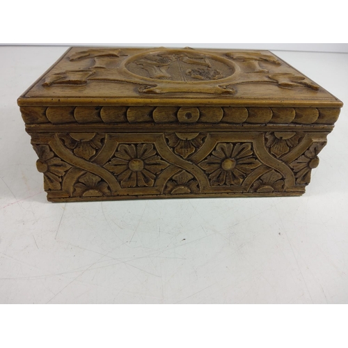 69 - Decorative trinket box showing the four Nations symbols, 18 x 12 x 8cms