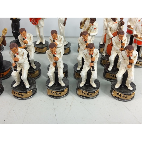 94 - Jazz and rock band chess set