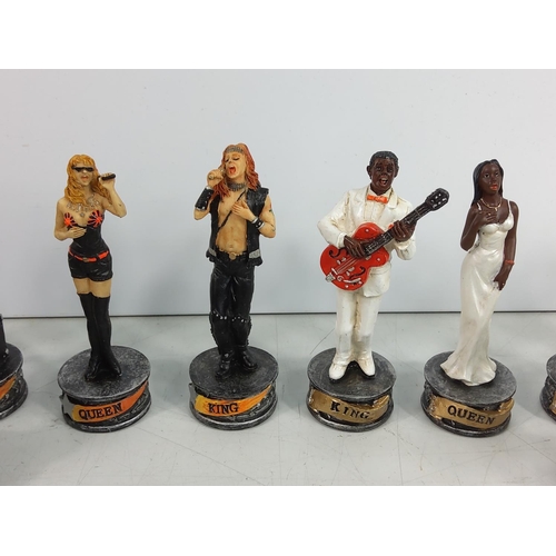 94 - Jazz and rock band chess set