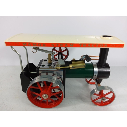 129 - Boxed as new Mamod Steam Traction Engine model TE1A