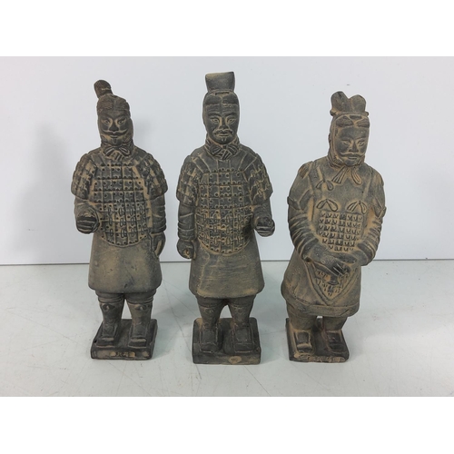 20 - Letter opener and terracotta warriors