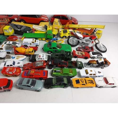 51 - Box of various model vehicles