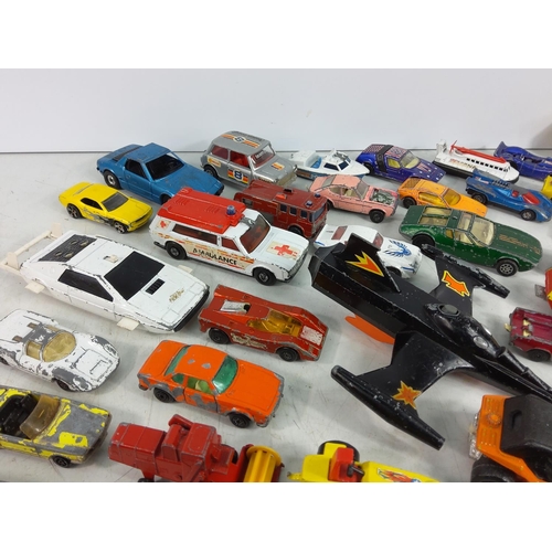 52 - Box of various model vehicles