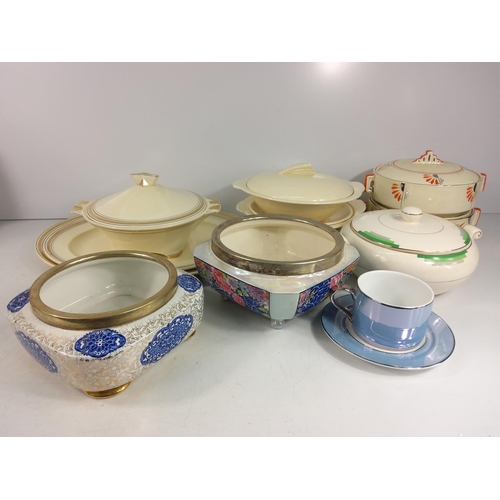 15 - 2 boxes of various china and collectable china