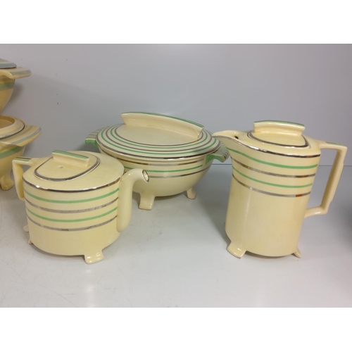 16 - 2 boxes of various china and collectable china, including Wade