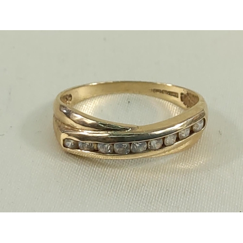 188 - 9ct gold stone set ring, 1.7g, size J