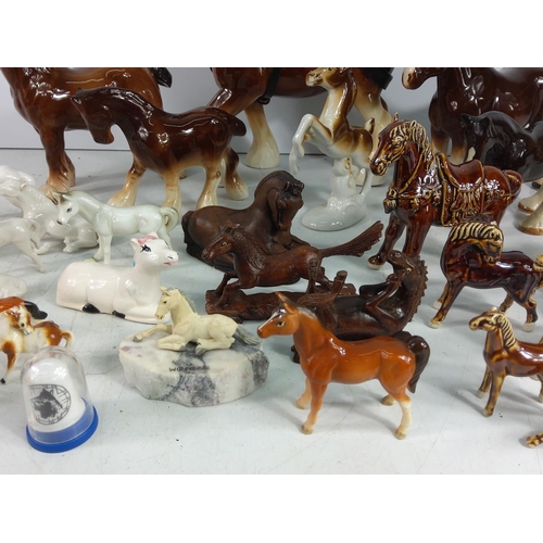 24 - Box of stoneware and box of horse figures