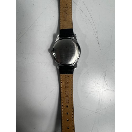 150 - Vintage gents Cyma watch