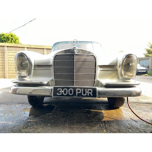 6 - Make: MERCEDES BENZ
Model: S-CLASS 300SE
Registration: 300PUR
Engine Size (cc): 2996
Transmission: 4... 