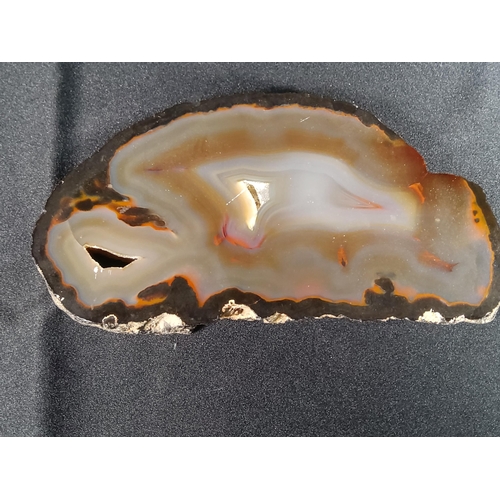 95 - Polished agate bookends and agate slice, largest being 16cms tall