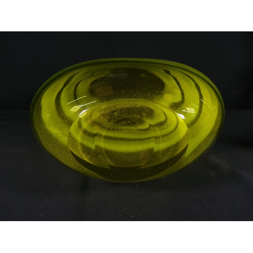 168 - Large art glass, 37cms in height