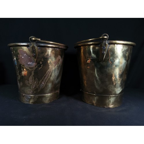 336 - 2 antique brass buckets, 24cms in height, 24cms i diameter