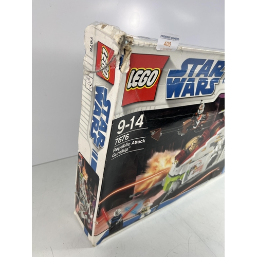 400 - LEGO set 7676 Republic Attack Gunship - (no minifigures)