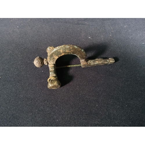 344 - 3 Roman bronze fibula brooches