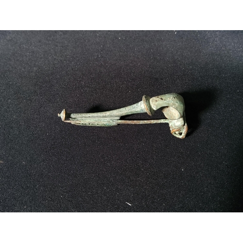 345 - 3 Roman bronze fibula brooches