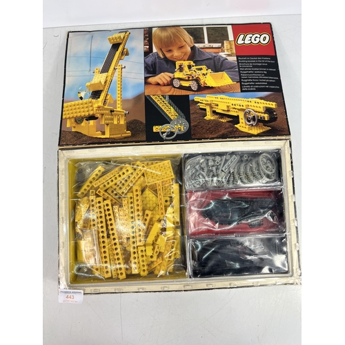 443 - LEGO set 856 Bulldozer