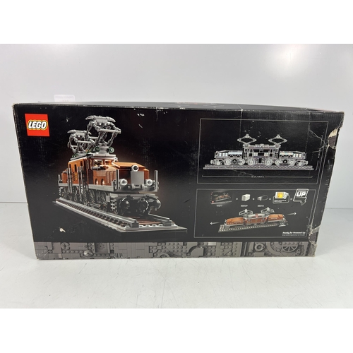 451 - LEGO set 10277 Crocodile Locomotive