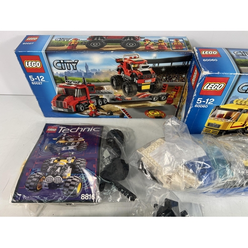 454 - 8 various LEGO sets