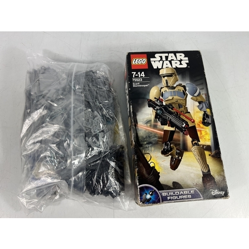 441 - 2 LEGO sets - LEGO set 7723 Scarif Stormtrooper & LEGO set 75082 Tie Advanced Prototype (no minifigu... 