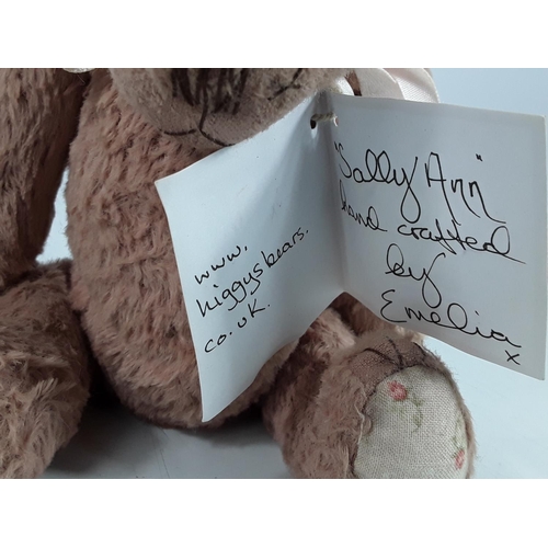 554 - Higgys ' Sally Ann' collectable jointed bear