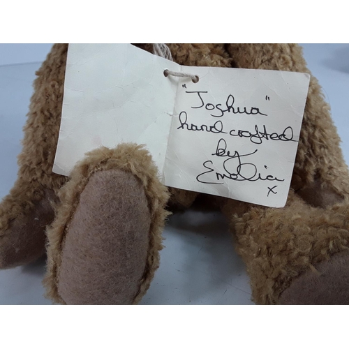 561 - Higgys 'Joshua' collectable jointed bear