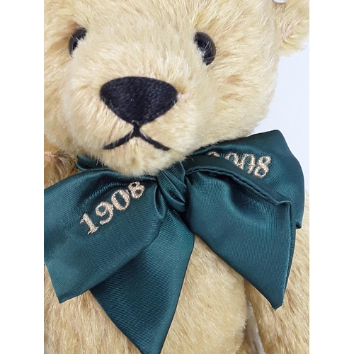 563 - 2008 collectable Steiff bear