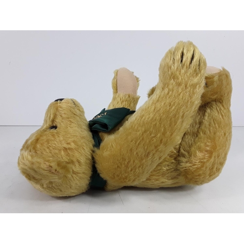 563 - 2008 collectable Steiff bear